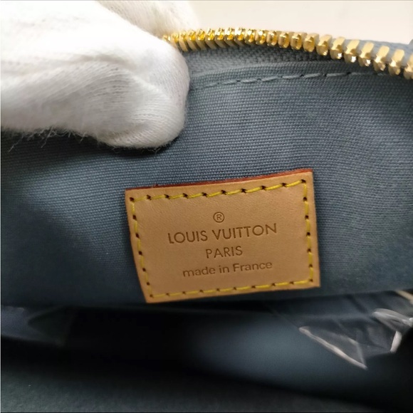Authentic Louis Vuitton Vernis Alma Bag PM size Green - Picture 8 of 15